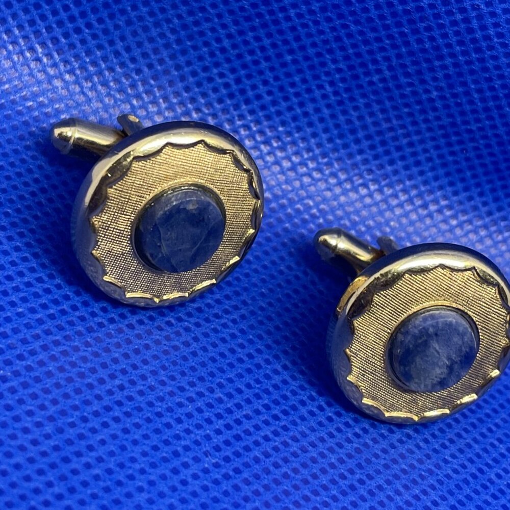 * Vintage Signed Dante Brushed Gold Tone Lapis Lazuli Cabochon Cufflinks